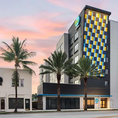 Отель Tru By Hilton Ft Lauderdale Airport Дания-Бич Экстерьер фото