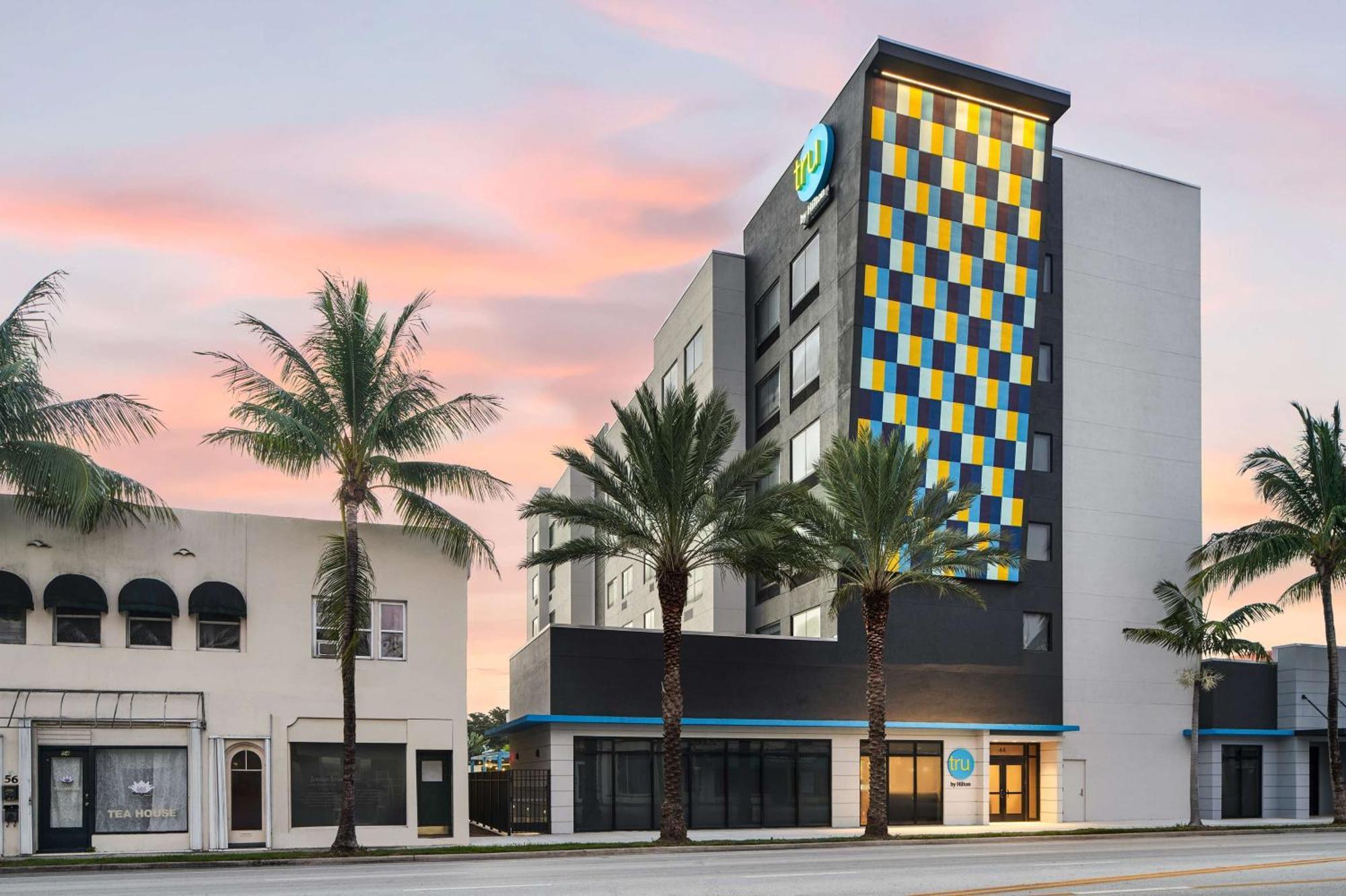 Отель Tru By Hilton Ft Lauderdale Airport Дания-Бич Экстерьер фото