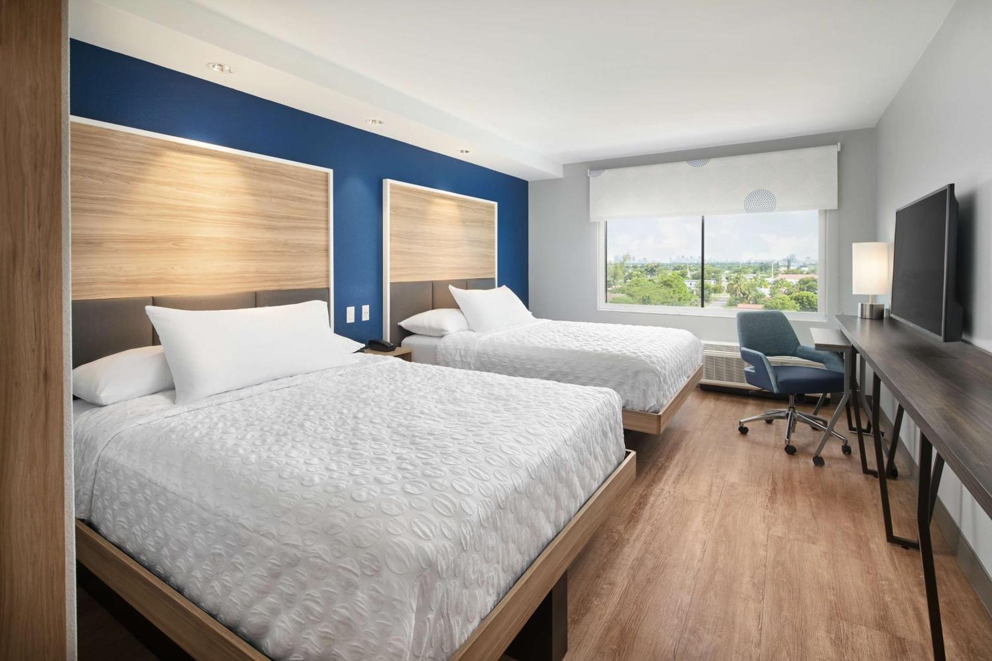 Отель Tru By Hilton Ft Lauderdale Airport Дания-Бич Экстерьер фото